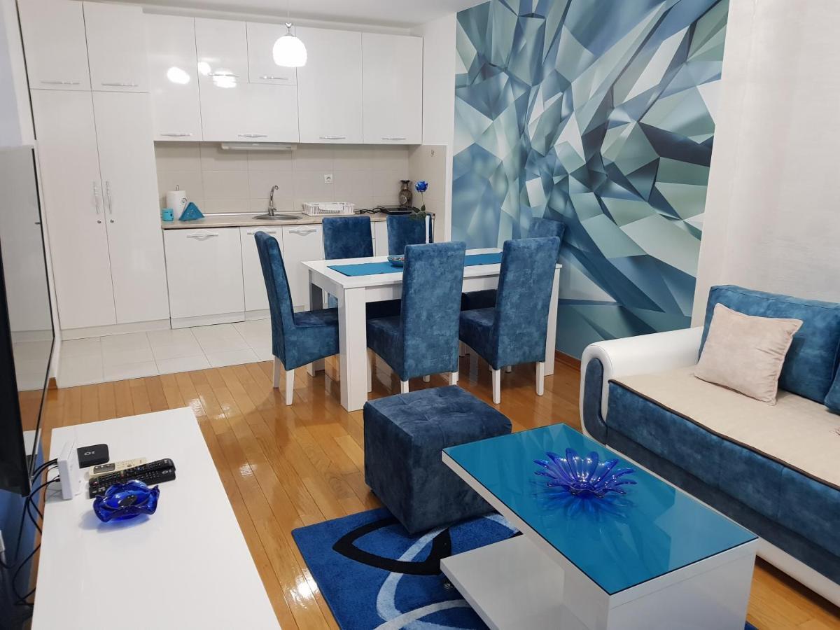 Apartman Kej Blue Free Parking Kraljevo Buitenkant foto